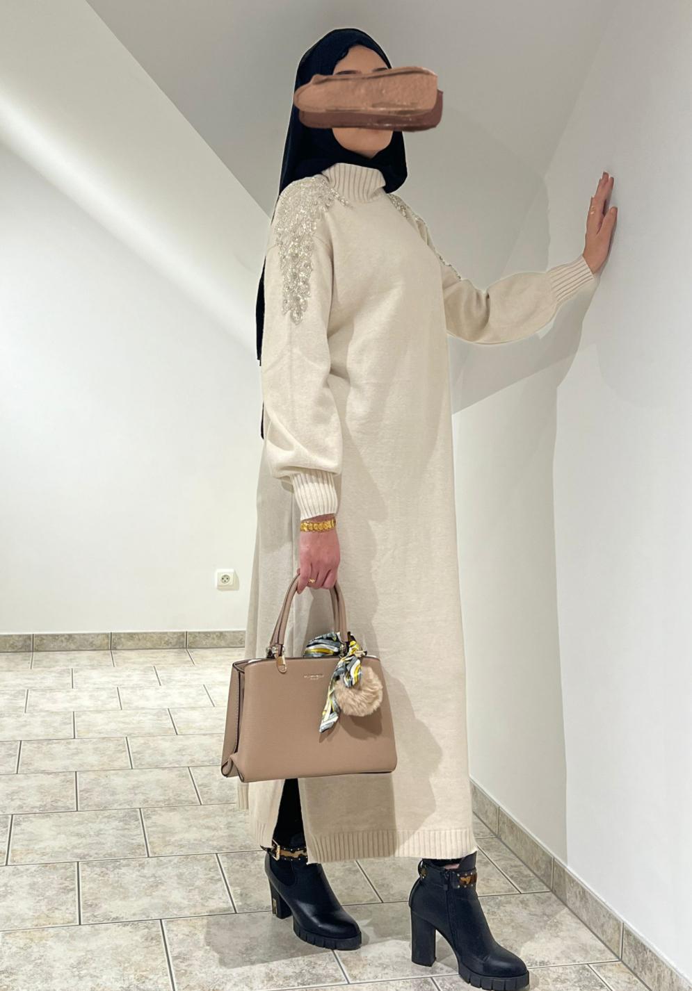 ROBE BLANCHE STRASS